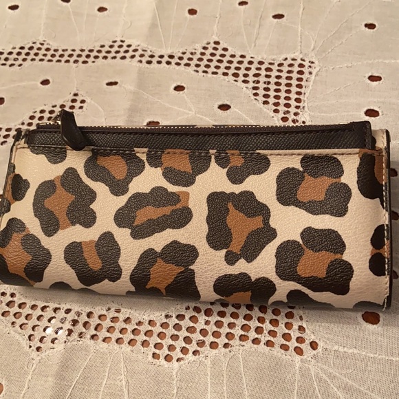 Coach Authentic wallet - Picture 2 of 3